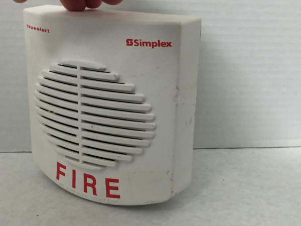 thumbnail image 2 of Simplex 4902-9705 25 VRMS Square Speaker – White Fire Alarm Horn 2 of 5